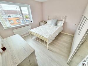 St. Kilda Close Stanney Oaks